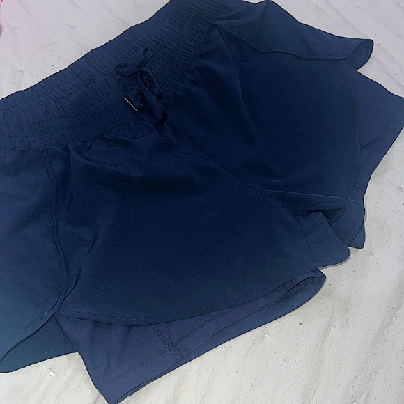 Women’s biker wind breaking short - Picture 1 of 3